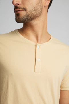 Camiseta Pima Touch Henley - comprar online