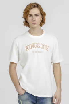 Camiseta Estampada Comfort To The World - comprar online