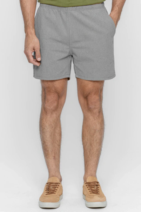 Short Casual Tradicional na internet