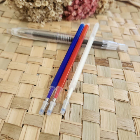 Caneta Fantasminha e Refil - comprar online