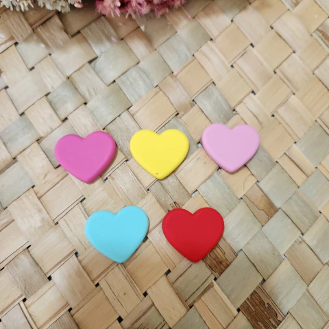 Par Aplique Emborrachado Coração P (2cm) - comprar online