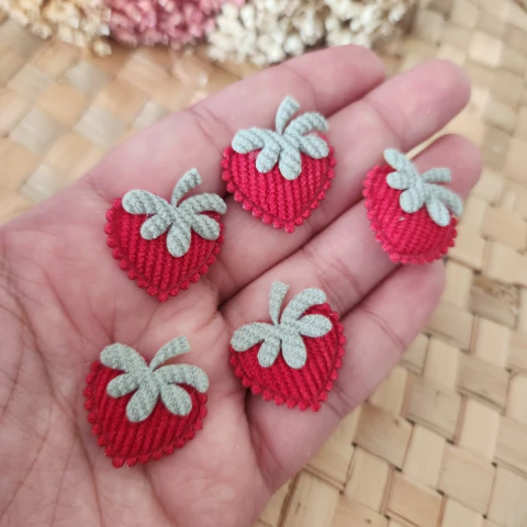 Par Aplique Morango Bordado - 2,6cm - comprar online