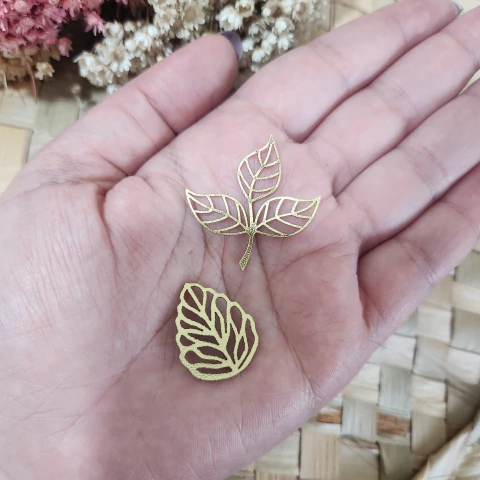 Aplique Galho Folha Lonita (5 unidades) - comprar online