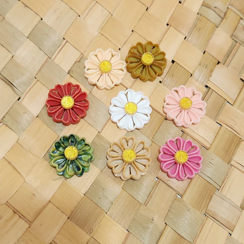 Aplique Acrilico Florzinha Petala Coração - Unitario - comprar online