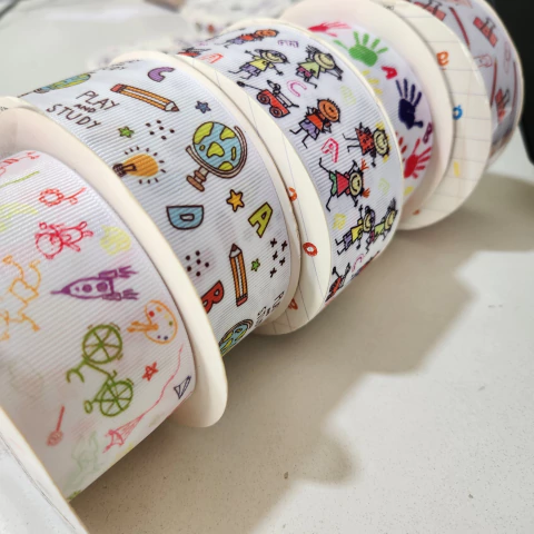 Fita Gorgurão Princess Escolar 38mm (1Metro) - comprar online