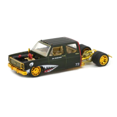 CHASE - Chevrolet Cheyenne Super 30 - Bedless Shark Mouth - M2 Machines - 1/64
