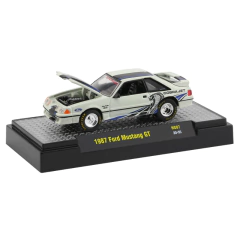 Ford Mustang GT 1987 - Hobby Special - M2 Machines - 1/64