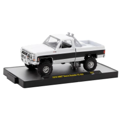 GMC Sierra Grande 15 4x4 1976 - Auto Thentics 93 - M2 Machines 1:64