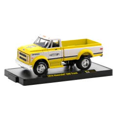 Chevrolet C60 Truck 1970 - Auto Thentics 71 - M2 Machines 1/64