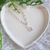 PULSEIRA PINGENTE GOTA COM ZIRCÔNIAS BRANCA
