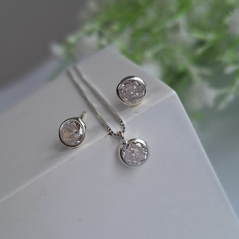 CONJUNTO CORRENTE + BRINCOS PONTO DE LUZ REDONDO - comprar online