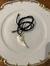 Cordinha preta ,60cm com dente em madrepérola. - comprar online