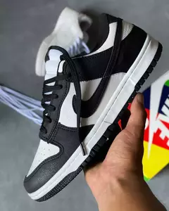 SB Dunk Low Panda - INFINITE