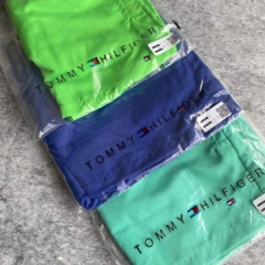 3X1 EN SHORT MALLA TOMMY HILFIGER™ ¡OFERTA! Especificar short 3 al finalizar la compra en internet