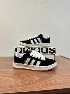 2x1 ADIDAS CAMPUS 00s (TALLE SEGUNDO PAR ACLARAR EN NOTAS) - tienda online