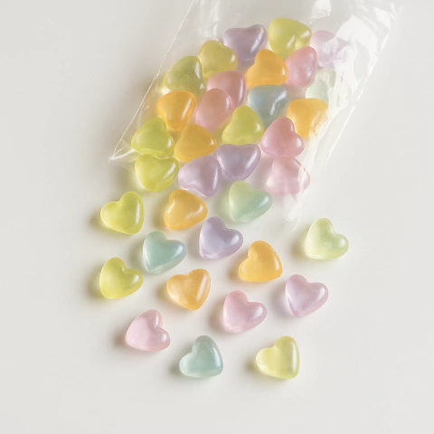 Charms Corazones Brillan en la oscuridad x25gr