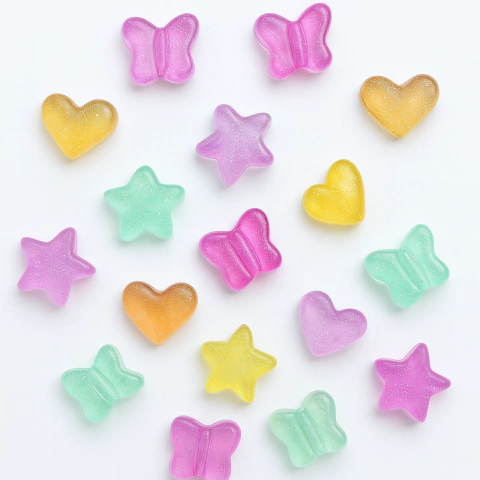 Charms translúcidos con formas variadas – x3 unidades- Brillan en la oscuridad - comprar online