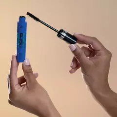Máscara Extreme Super Lashes na internet