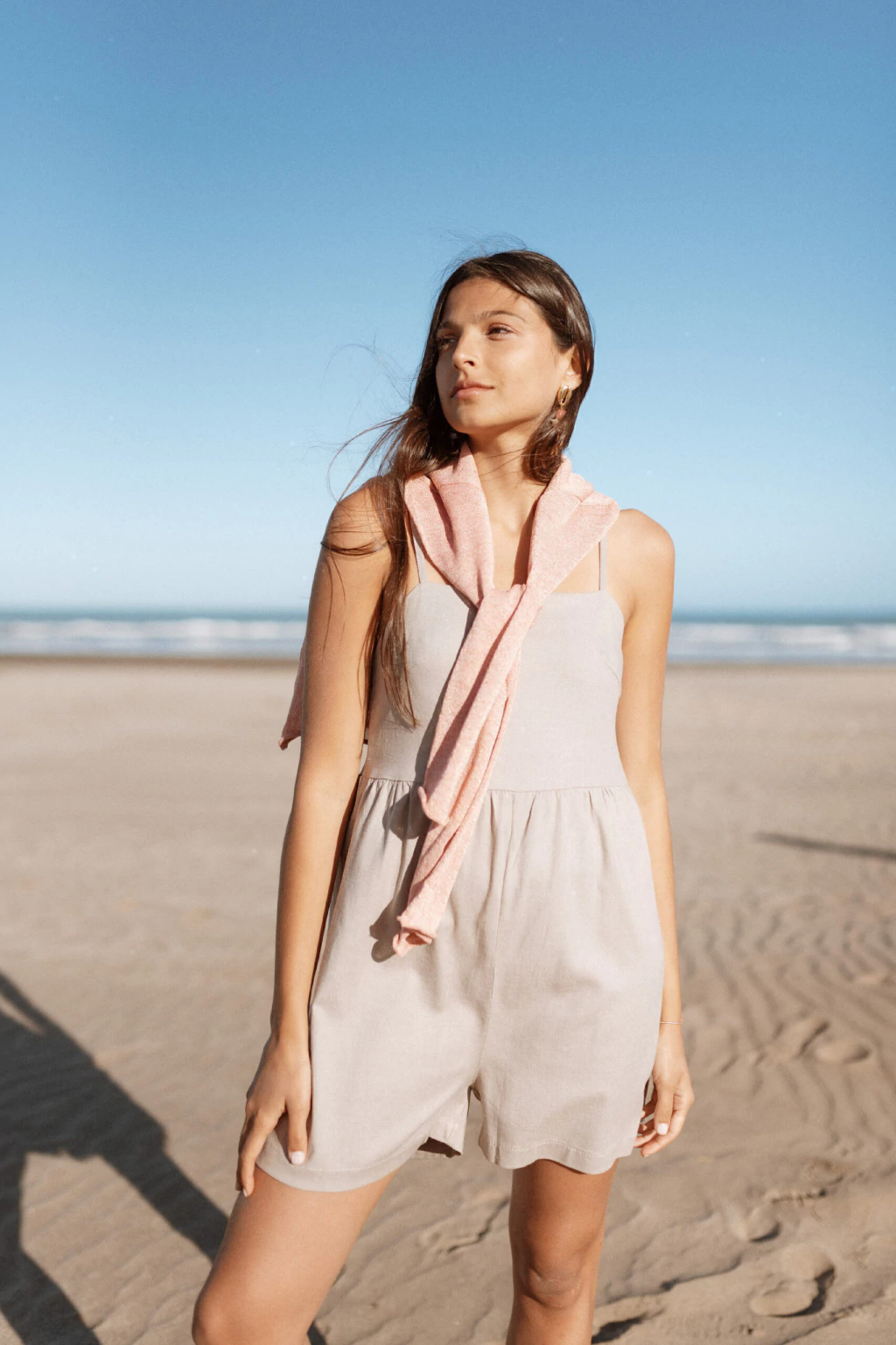 Mono Arrecifes de lino