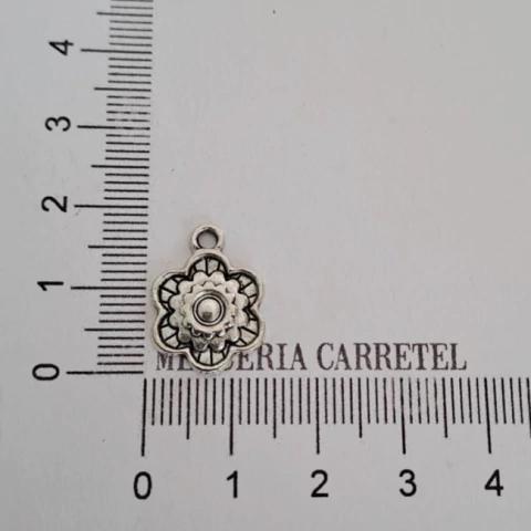 Dije Flor - comprar online