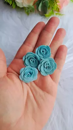 Florzinha poliéster - Atelie Gleicy Barone