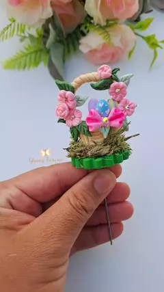 Enfeite de cuia cesta de flor