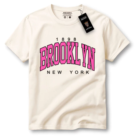 Camiseta Feminina de Algodão com Estampa "BROOKLYN" e "NEW YORK" - Estilo Urbano - Philklen - comprar online