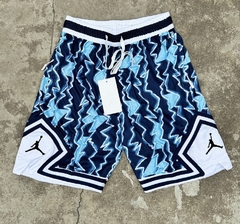 SHORT JORDAN DISEÑO (Celeste/Azul)