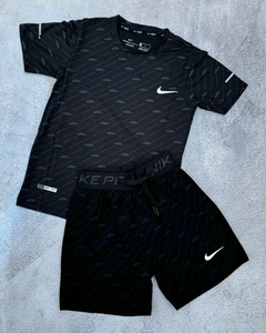 Conjunto Nike Premium Total Black - comprar online