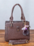 Imagem do Lady Bags Premium acompanha Pompom e Alça removível