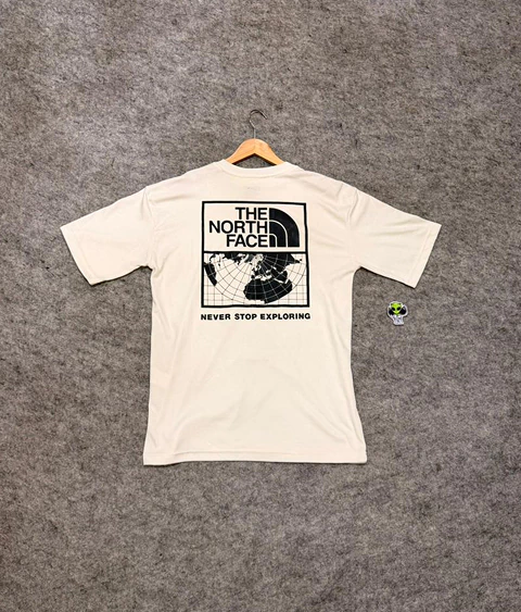 Camiseta The North Face Oversized - Branca