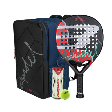 Combo Bullpadel Ionic Control 2026: paleta de pádel redonda, mochila negra y azul, tubo de pelotas y overgrip, ideal para jugadores defensivos en Argentina.