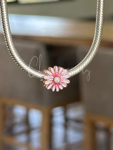 Charm Plata 925 Margarita Rosa - comprar online