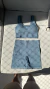 Conjunto verde militar na internet