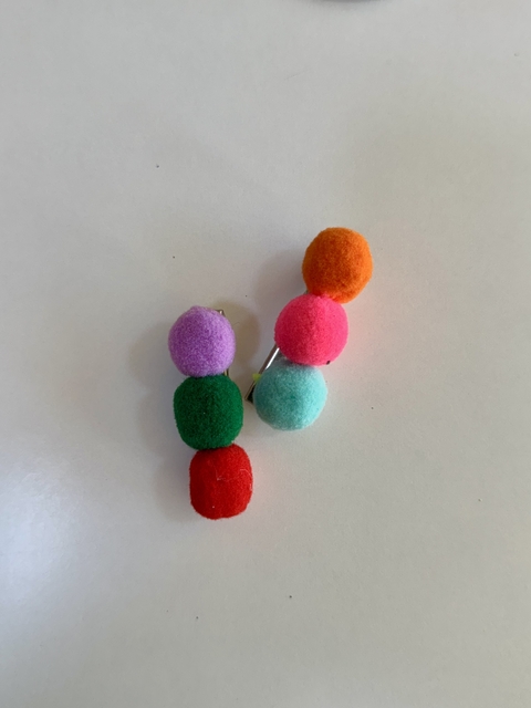 presilha pompom - comprar online