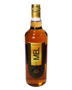 Dom Tápparo honey cocktail, sweet and smooth alcoholic drink with natural flavor