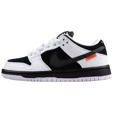 Nike SB Dunk Low x Tightbooth