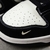 Nike SB Dunk Low "LV" na internet
