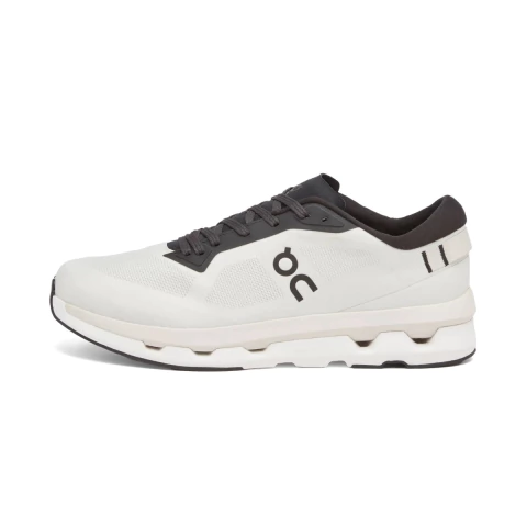 On Running Cloudzone Ice Black - comprar online