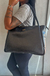 Bolsa Shopping Marrom Couro Grande Tag Metal - comprar online