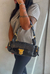 Bolsa Tiracolo Preta Couro Média Bolsos - loja online