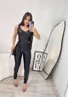 Cropped couro