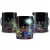Caneca com super-heróis da DC e Marvel, incluindo Superman, Homem-Aranha e Mulher-Maravilha, em um design colorido e divertido.