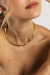 Choker em prata 950 com detalhes em banho de ouro, adornado com diamantes herkimers e peridotos navete.