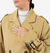 Casaco Cropped Trench Coat na internet