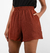 Short Com Bolso Faca Lateral