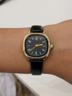 RELÓGIO MILANO PRETO DOURADO E FUNDO PRETO