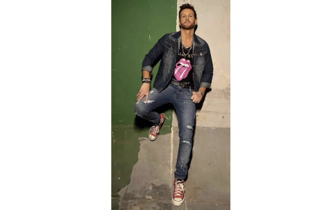 Video de Justina Showroom