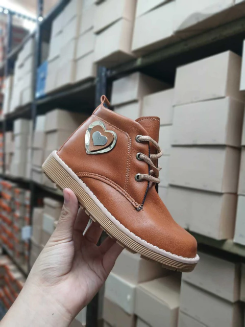 ART 57 - LIQUIDACION BOTITAS NIÑA - comprar online