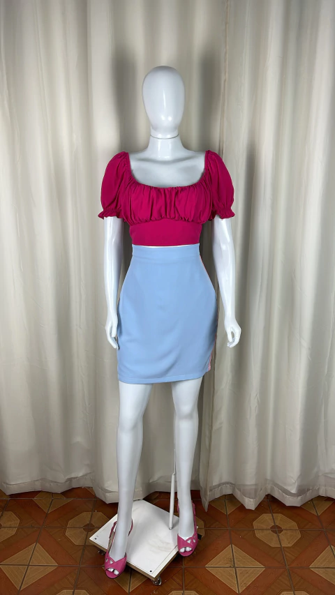 Saia azul claro TAM 38